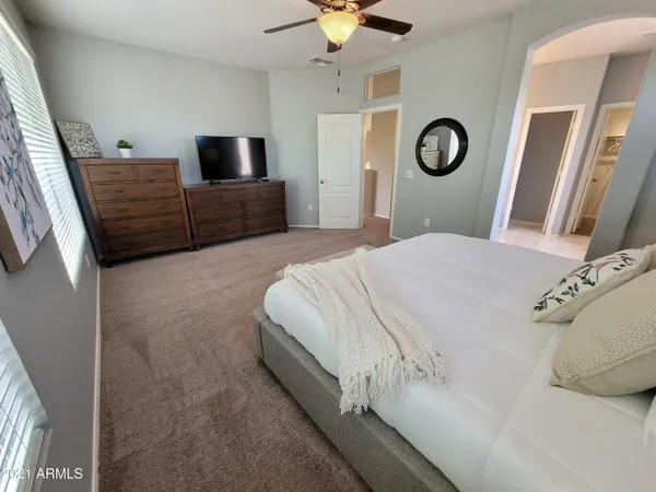 $5,000 | 4115 North Boulder Canyon, Mesa, AZ 85207