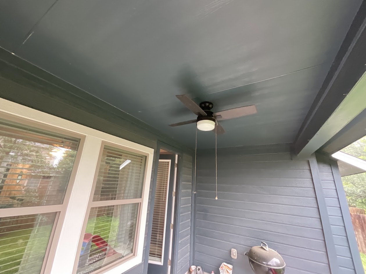 624 Golden Glory Road Leander, TX 78641 - Photo 30 of 39 Covered patio featuring a ceiling fan with integrated lighting, horizontal siding, and multiple windows with blinds