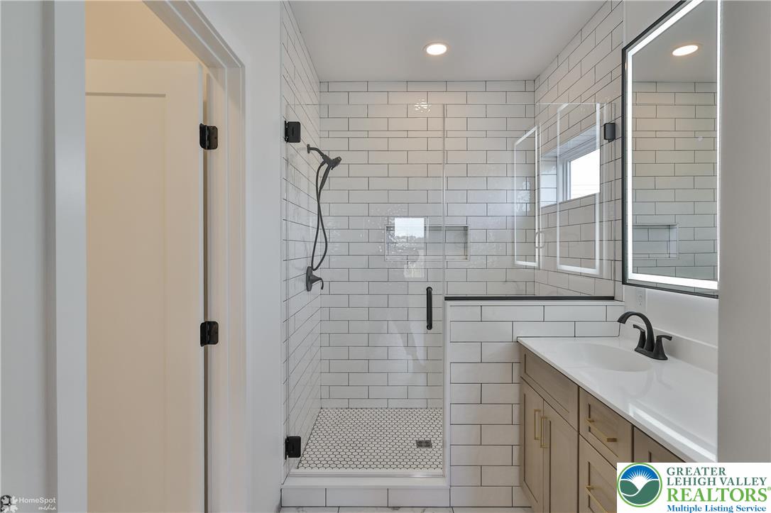 464 Long Lane Road Walnutport, PA 18088 - Photo 44 of 50 a bathroom with a shower