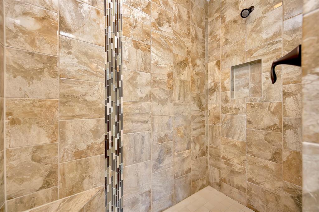 1052 Highpoint Way Roanoke, TX 76262 - Photo 13 of 24 Walk in shower