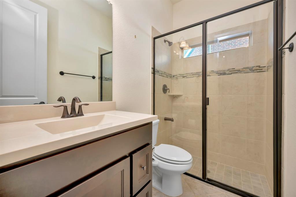 1052 Highpoint Way Roanoke, TX 76262 - Photo 16 of 24