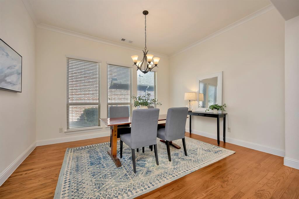 1052 Highpoint Way Roanoke, TX 76262 - Photo 3 of 24