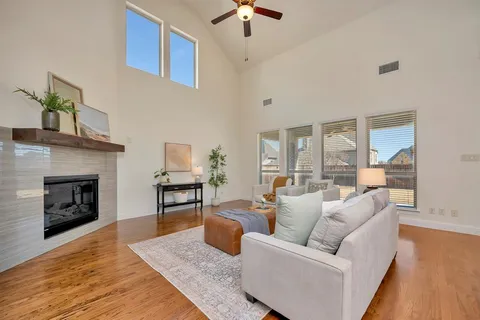 $800,000 | 1052 Highpoint Way, Roanoke, TX 76262