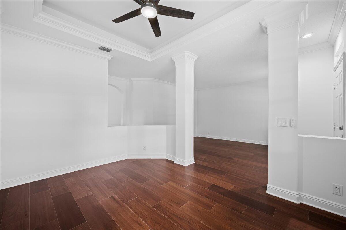 244 Clocktower Drive Jupiter, FL 33458 - Photo 13 of 30 10-LUX_9963