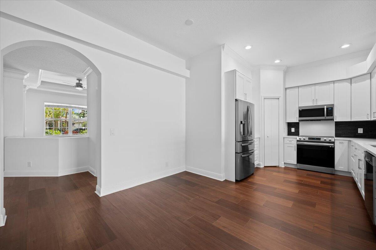 244 Clocktower Drive Jupiter, FL 33458 - Photo 18 of 30 17-LUX_0009