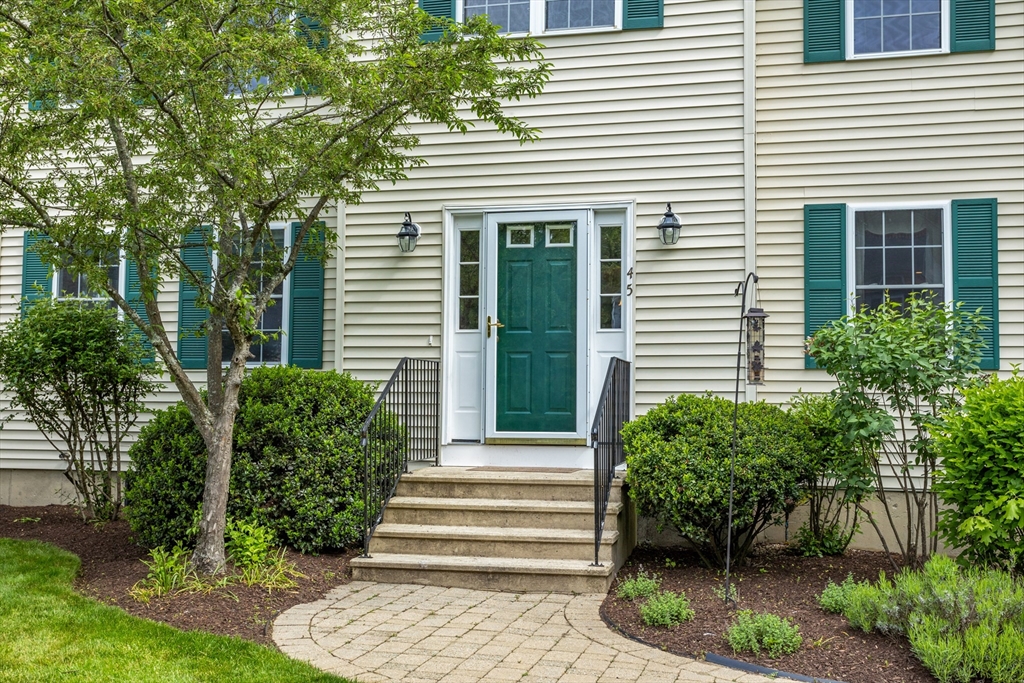 45 Taylor Road Maynard, MA 01754 - Photo 3 of 42