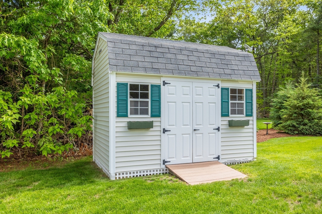 45 Taylor Road Maynard, MA 01754 - Photo 37 of 42