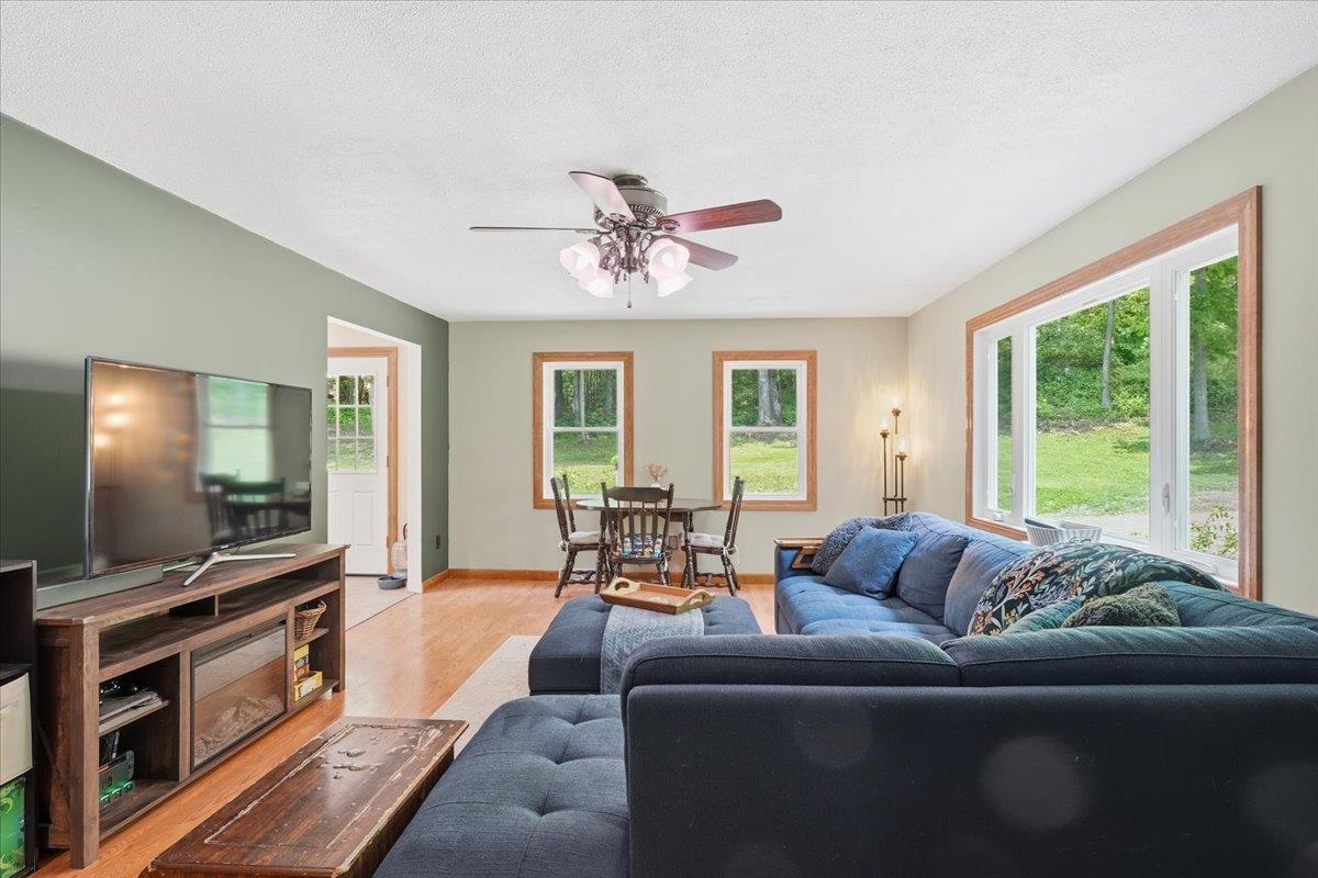207 Camp Kiniya Road Colchester, VT 05446 - Photo 5 of 35