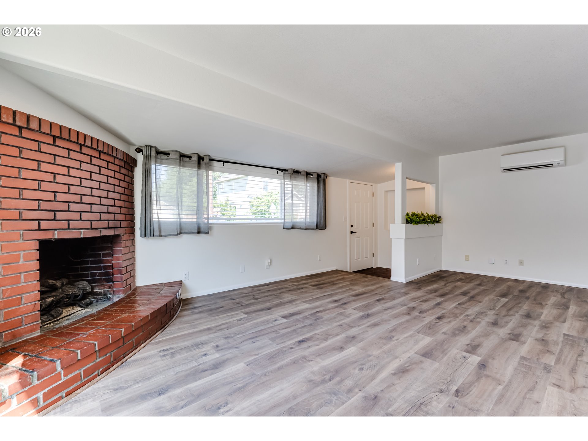 925 Grant Street Eugene, OR 97402 - Photo 4 of 19