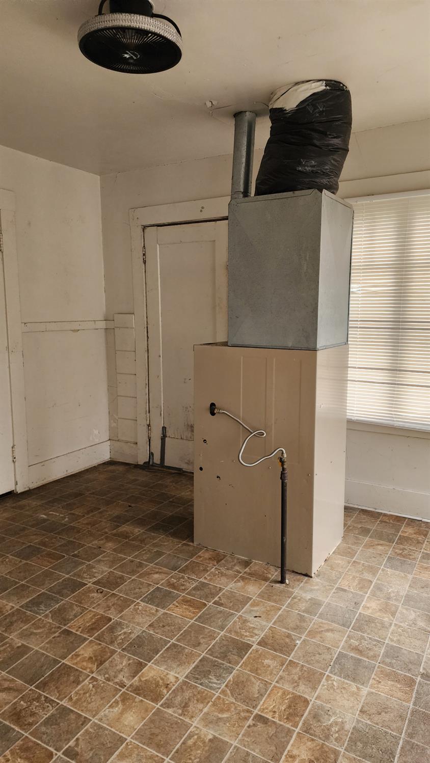 406 2nd Street Arbuckle, CA 95912 - Photo 28 of 31 a view of a storage