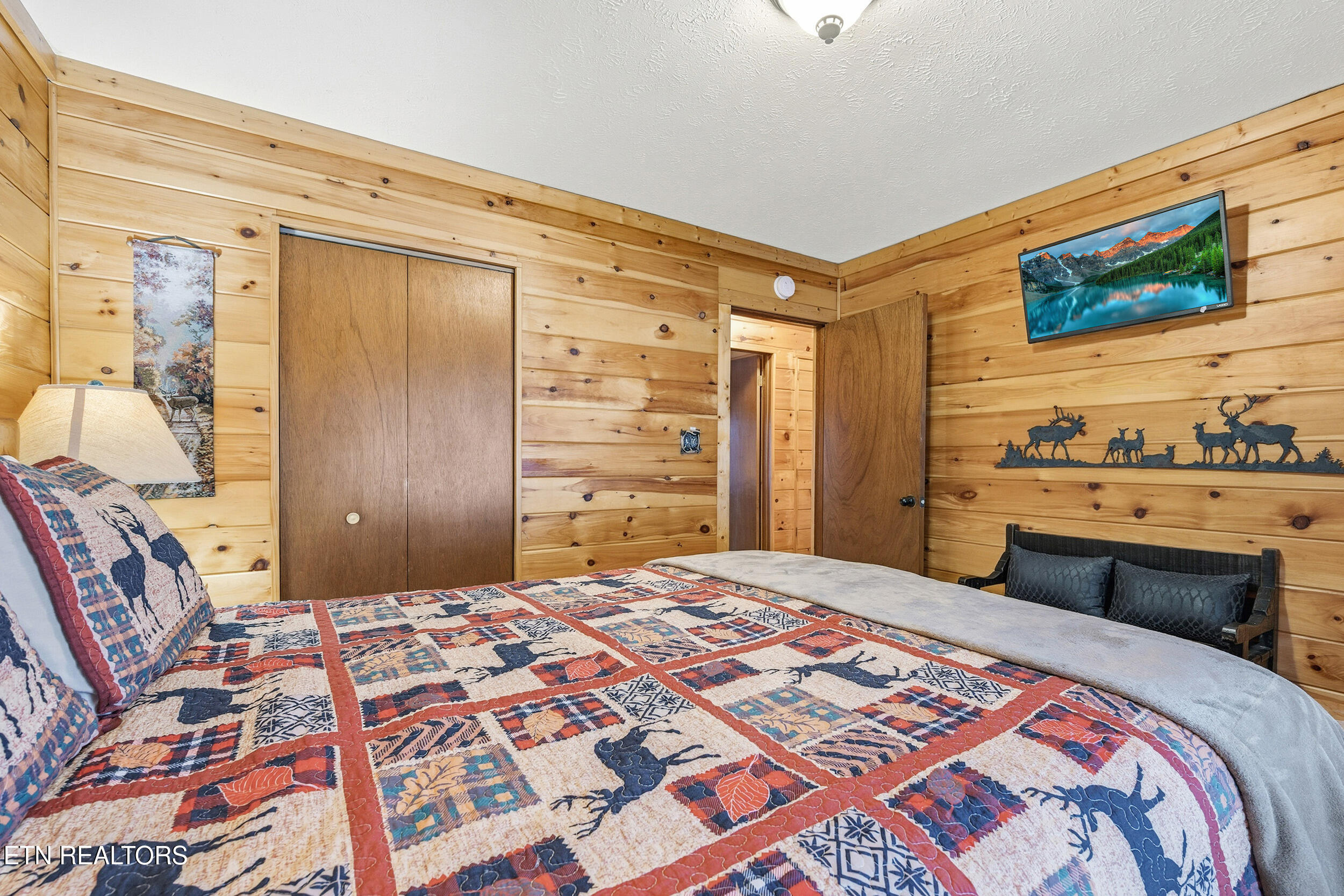 1944 Anderson Way Sevierville, TN 37876 - Photo 18 of 24 Bonus room