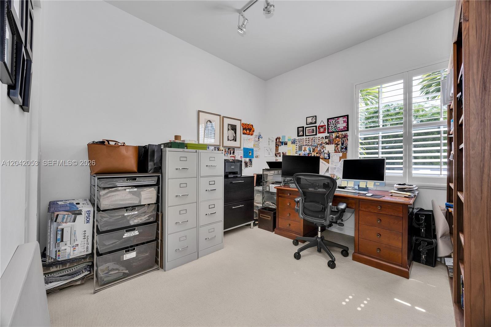 7614 Southwest 54th Avenue Miami, FL 33143 - Photo 23 of 33