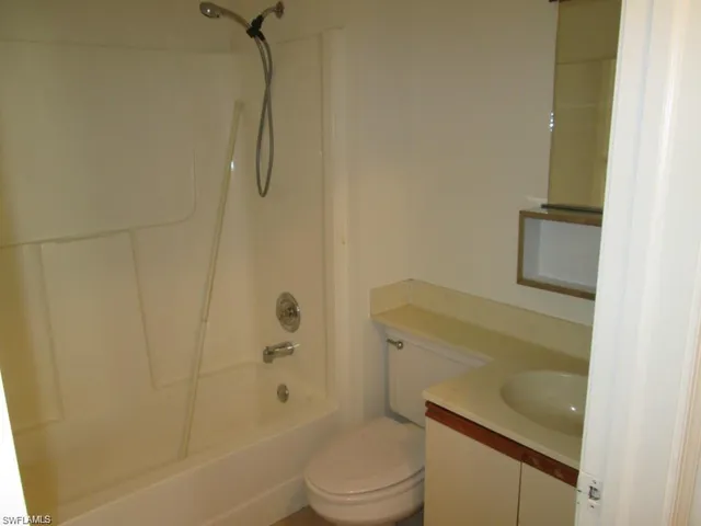 $1,100 | 5355 Treetops Drive, Unit S201, Naples, FL 34113