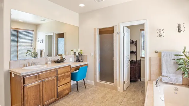 $1,199,000 | 40487 Rock Mountain Drive, Fallbrook, CA 92028