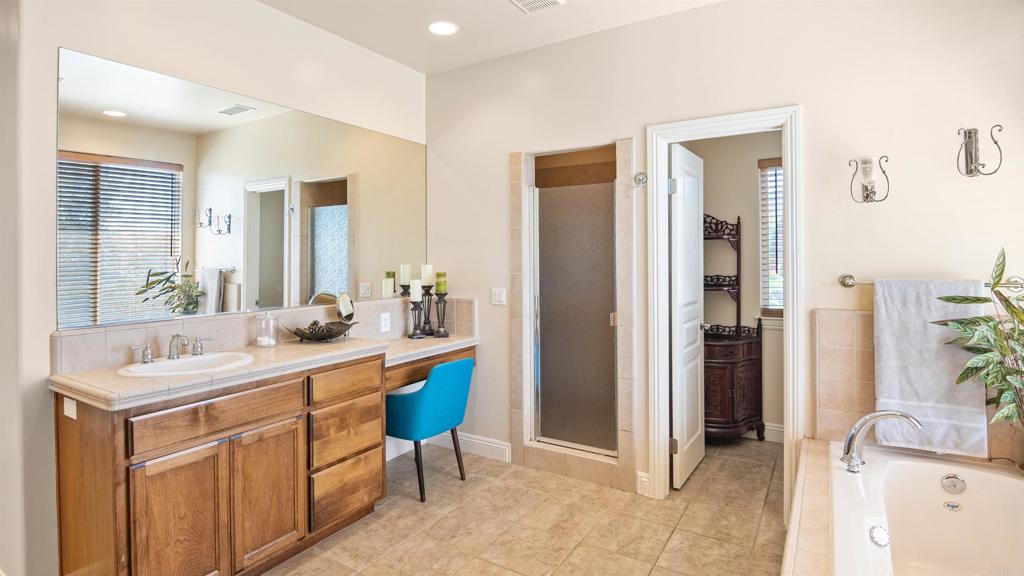 40487 Rock Mountain Drive Fallbrook, CA 92028 - Photo 25 of 57