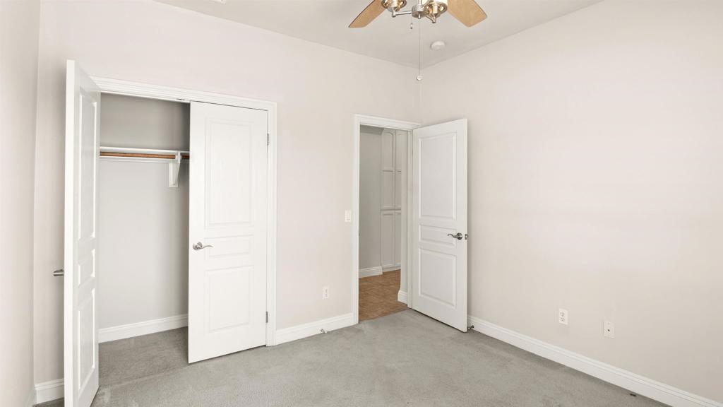 40487 Rock Mountain Drive Fallbrook, CA 92028 - Photo 29 of 57 a view of an empty room