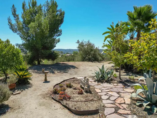 $1,199,000 | 40487 Rock Mountain Drive, Fallbrook, CA 92028
