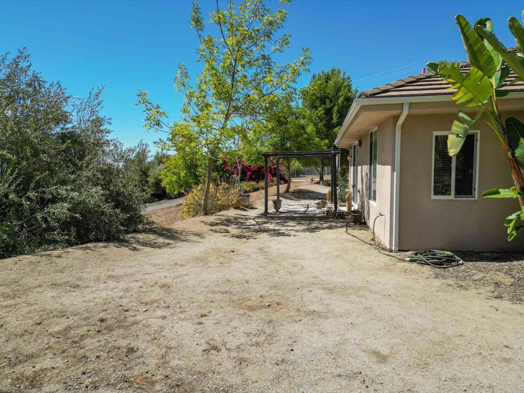 40487 Rock Mountain Drive Fallbrook, CA 92028 - Photo 53 of 57