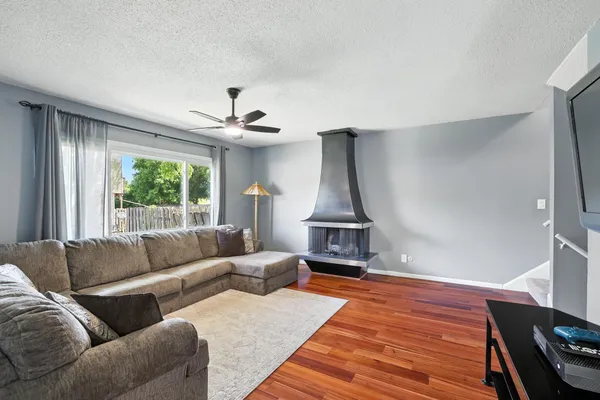 $244,900 | 3470 Greenwood Court South, Eagan, MN 55122