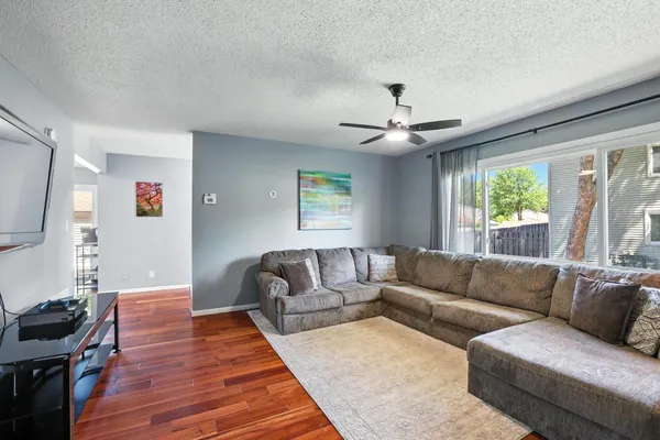 $244,900 | 3470 Greenwood Court South, Eagan, MN 55122