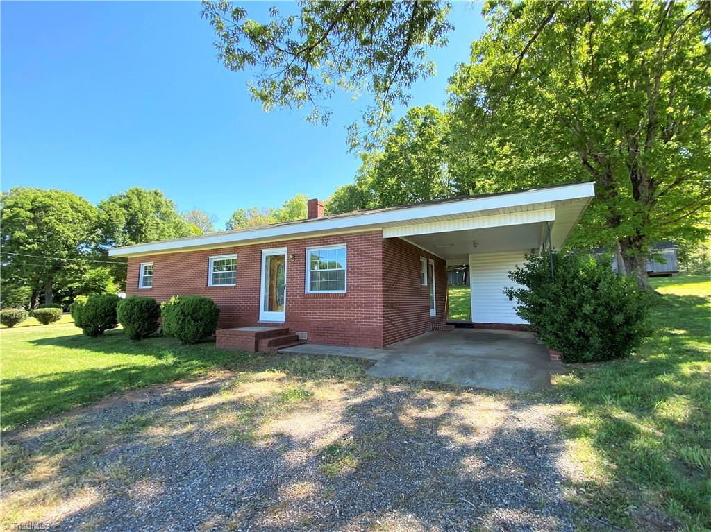 433 Janet Road Stoneville, NC 27048 - Photo 20 of 28 Additional front exterior view