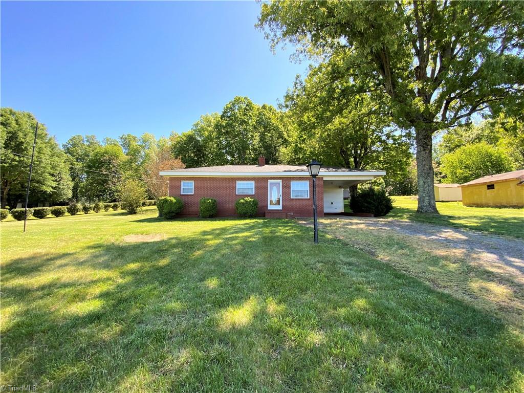 433 Janet Road Stoneville, NC 27048 - Photo 23 of 28 Additional front view and yard