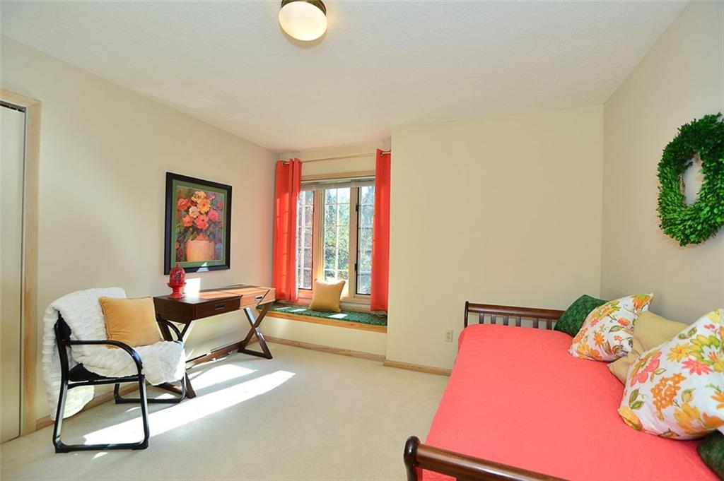 2496 Richard Road Wexford, PA 15090 - Photo 14 of 18 Gallery Image 14