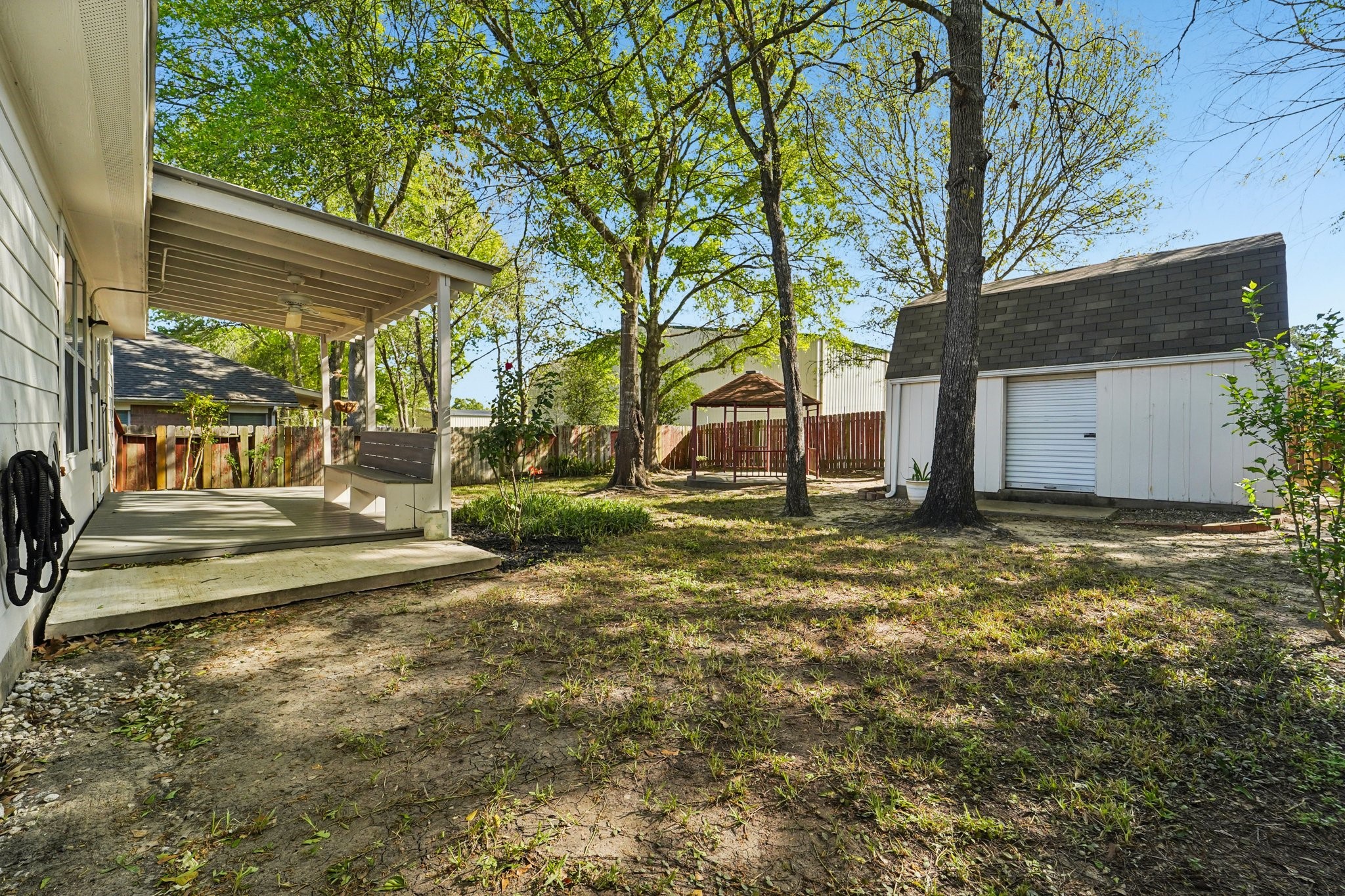 281 Mesa View Conroe, TX 77316 - Photo 24 of 38