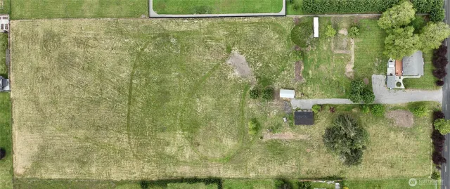 a view of a bathroom with a yard