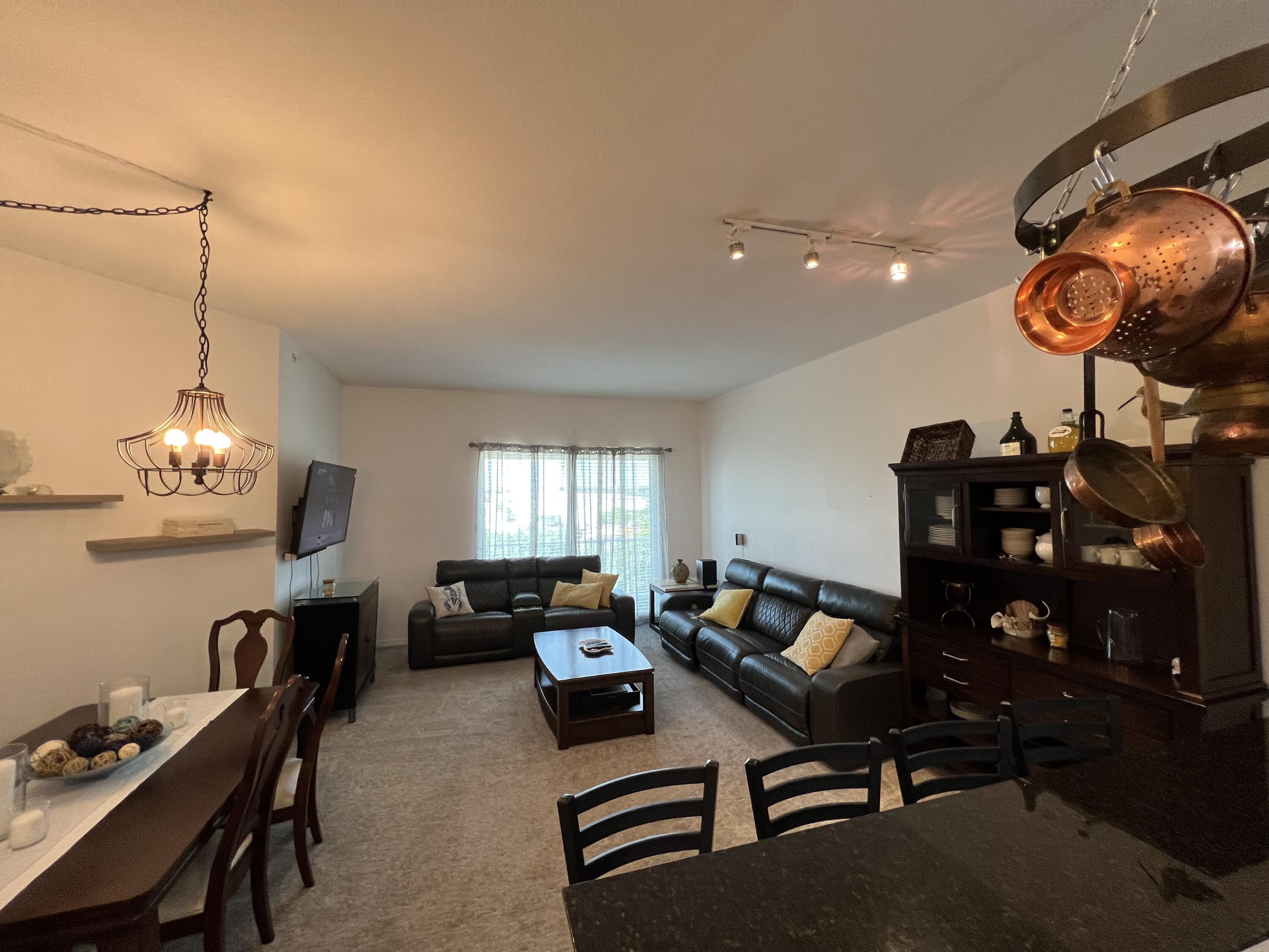 802 West Windward Way, Unit PH15 Lantana, FL 33462 - Photo 15 of 34 a workspace with furniture