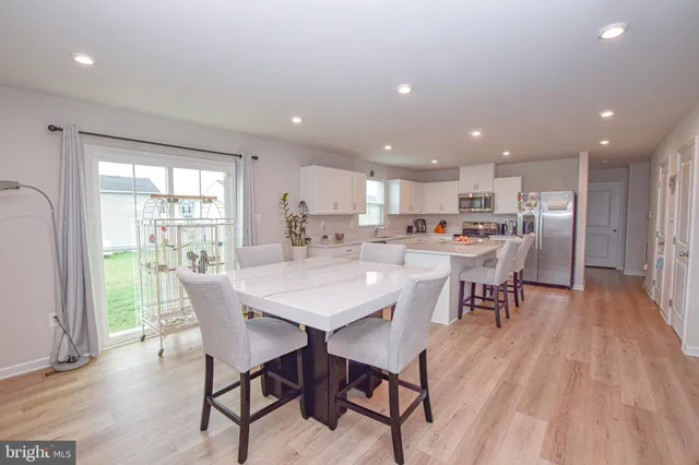 $2,750 | 17 Changing Season Way, Hedgesville, WV 25427