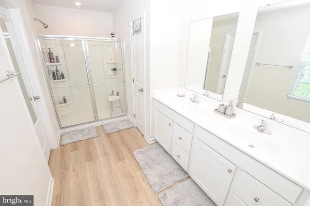 $2,750 | 17 Changing Season Way, Hedgesville, WV 25427