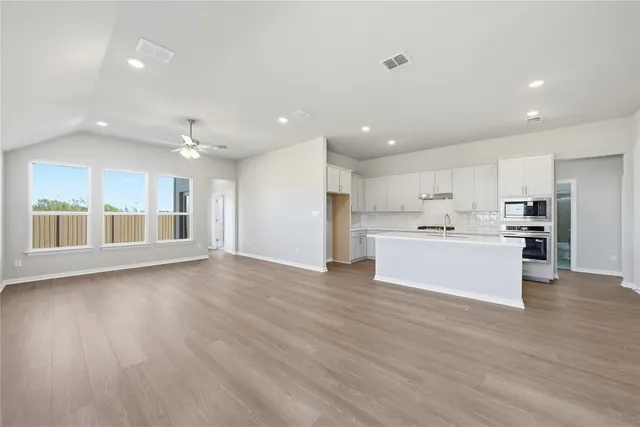 $379,990 | 137 Greinert Drive, Taylor, TX 76574