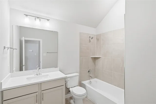 $379,990 | 137 Greinert Drive, Taylor, TX 76574