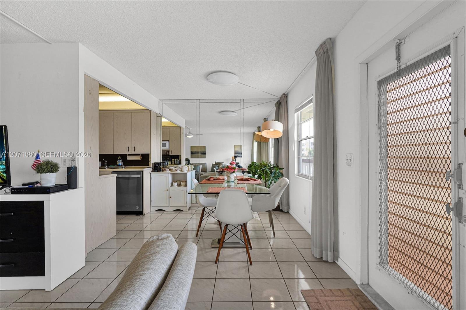2017 Cornwall East, Unit 2017 Boca Raton, FL 33434 - Photo 13 of 27 Gallery Image 13