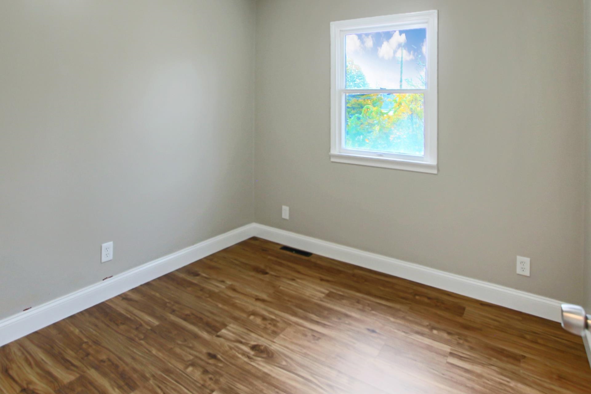 174 Pattee Hill Road Goffstown, NH 03045 - Photo 8 of 40 Gallery Image 8