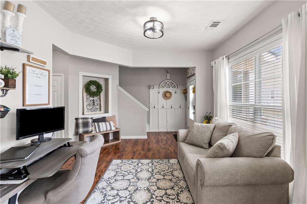 114 Oleander Way Canton, GA 30114 - Photo 5 of 36