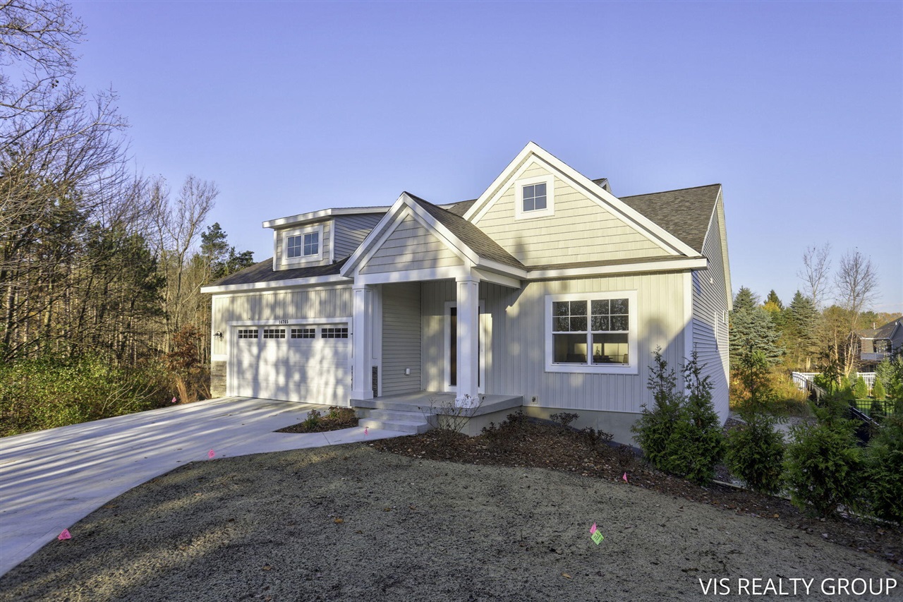 14765 Edenbridge St Spring Lake, Unit AC70 Spring Lake, MI 49456 - Photo 3 of 37