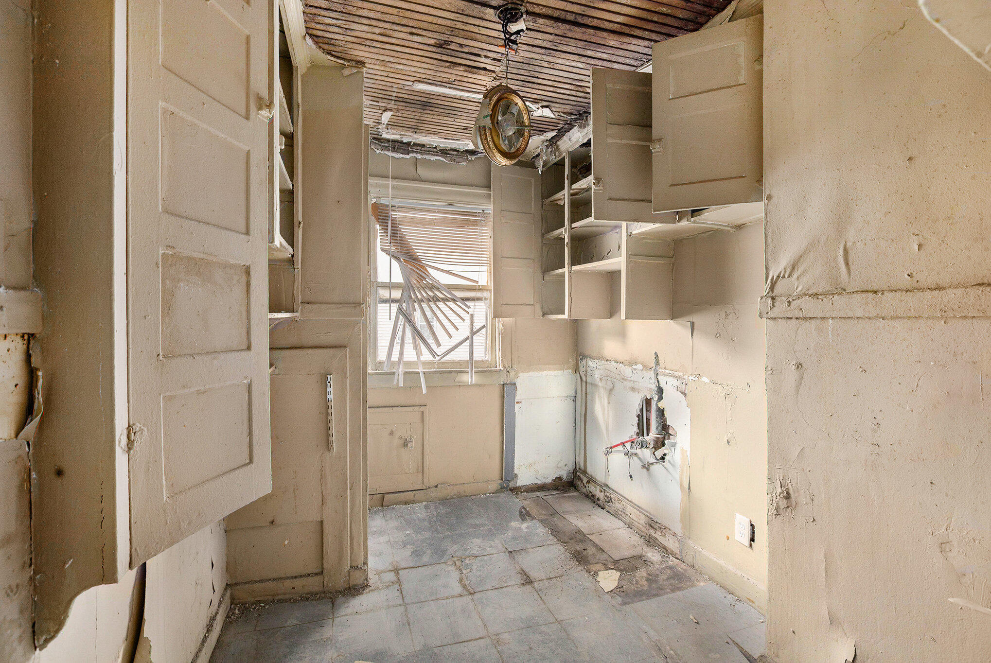 2516 Ford Street Detroit, MI 48238 - Photo 11 of 24 013__mg_3291_551