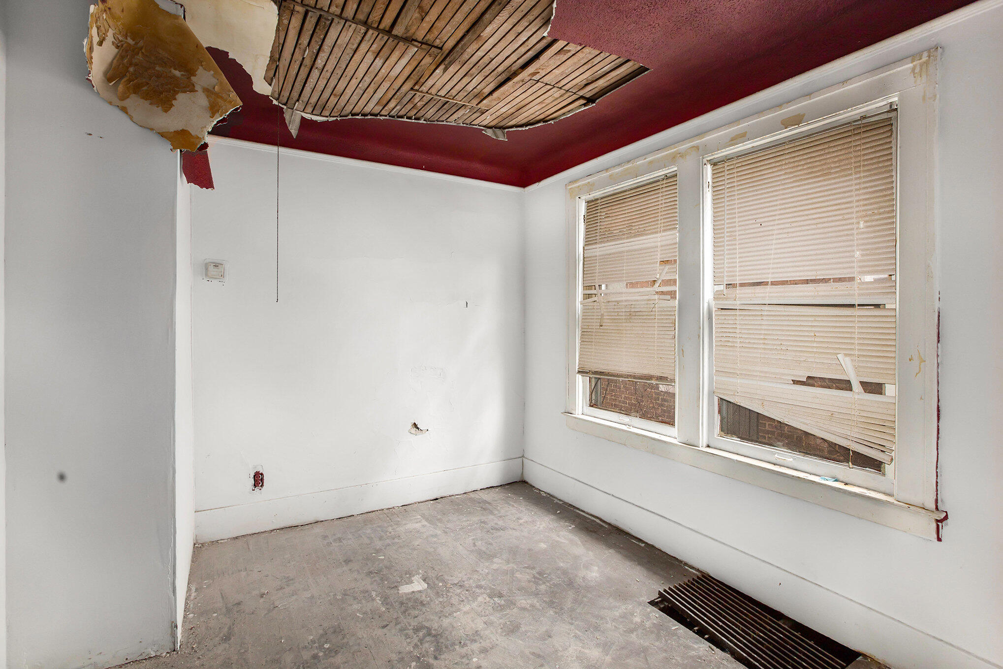 2516 Ford Street Detroit, MI 48238 - Photo 6 of 24 007__mg_3284_553