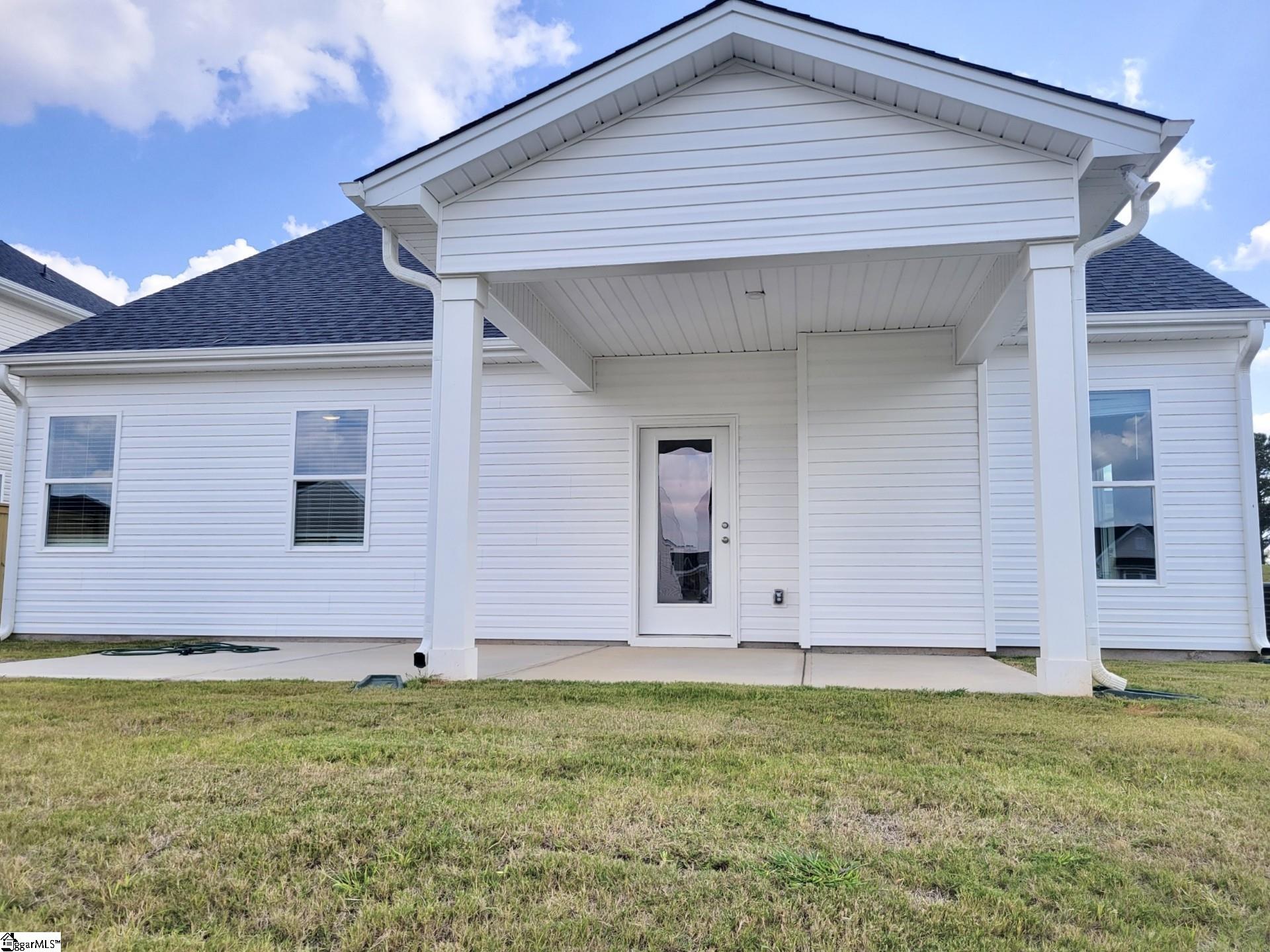 1102 Maridian Street Greenville, SC 29607 - Photo 3 of 29