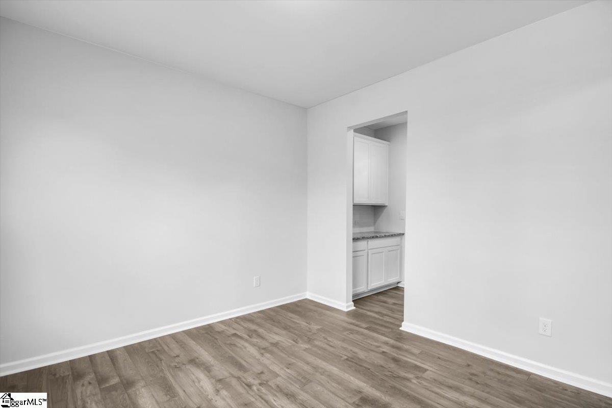 1102 Maridian Street Greenville, SC 29607 - Photo 6 of 29