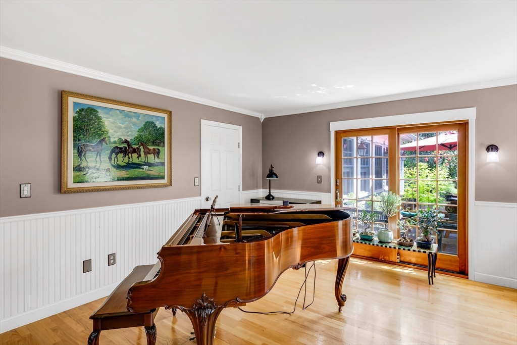 439 Wethersfield Street Rowley, MA 01969 - Photo 16 of 42