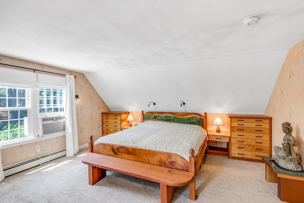 439 Wethersfield Street Rowley, MA 01969 - Photo 20 of 42