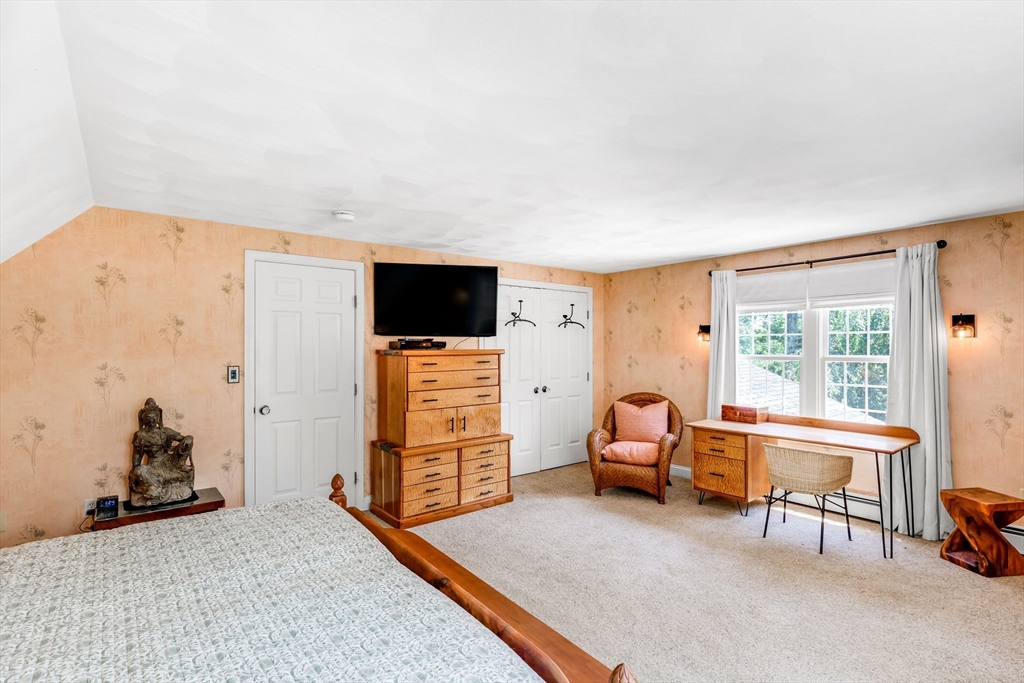 439 Wethersfield Street Rowley, MA 01969 - Photo 21 of 42