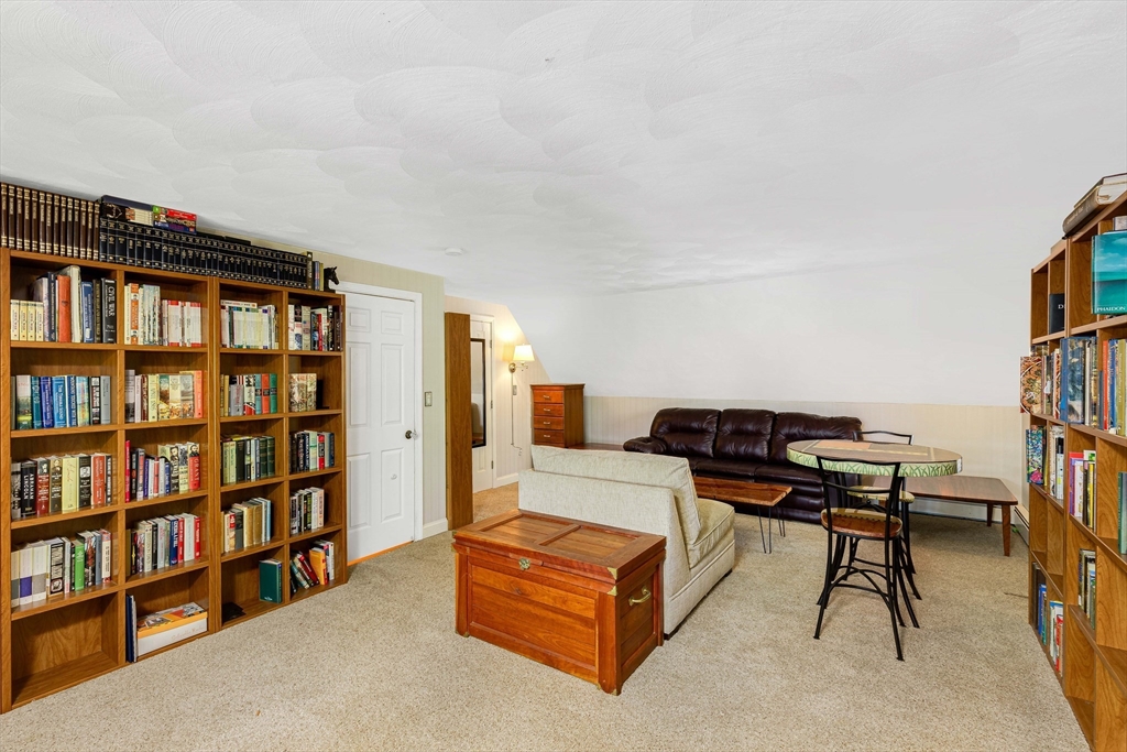 439 Wethersfield Street Rowley, MA 01969 - Photo 26 of 42