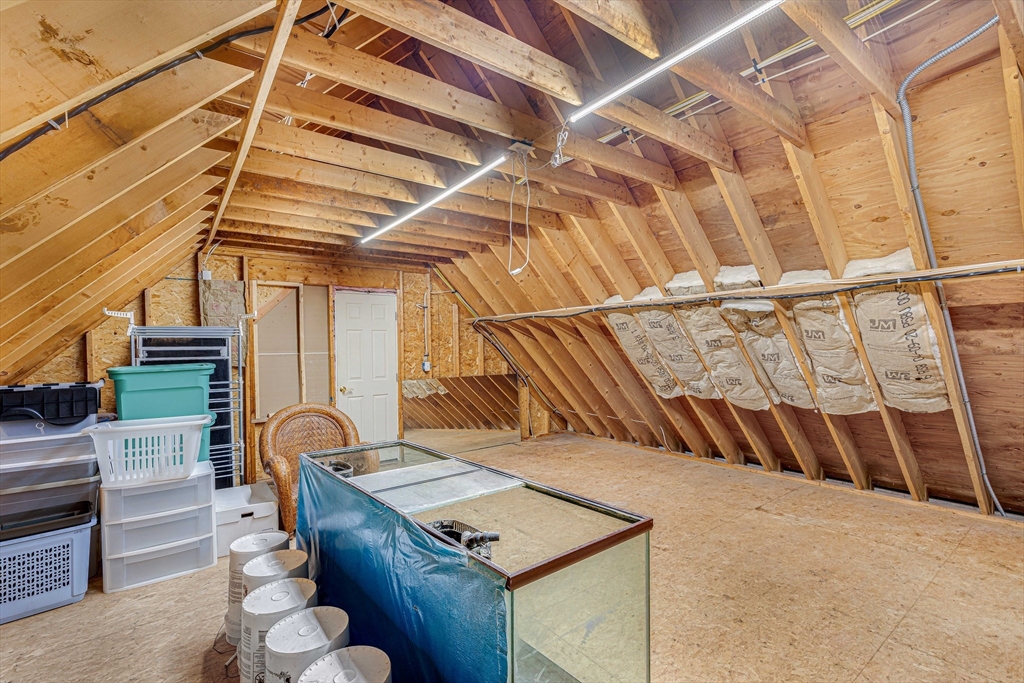 439 Wethersfield Street Rowley, MA 01969 - Photo 31 of 42