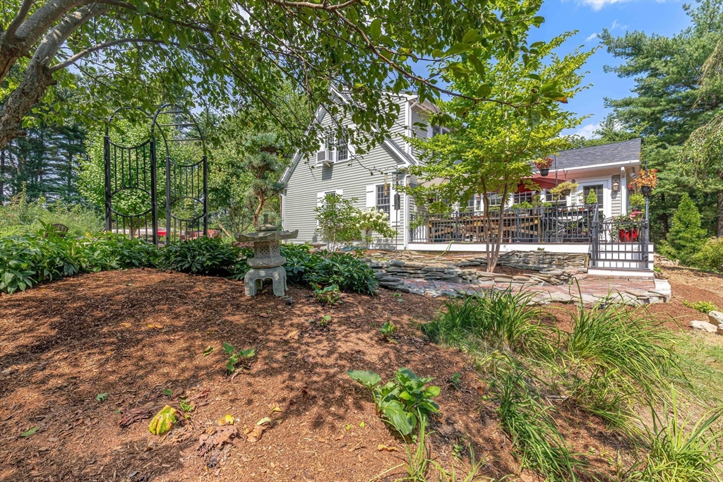 439 Wethersfield Street Rowley, MA 01969 - Photo 38 of 42