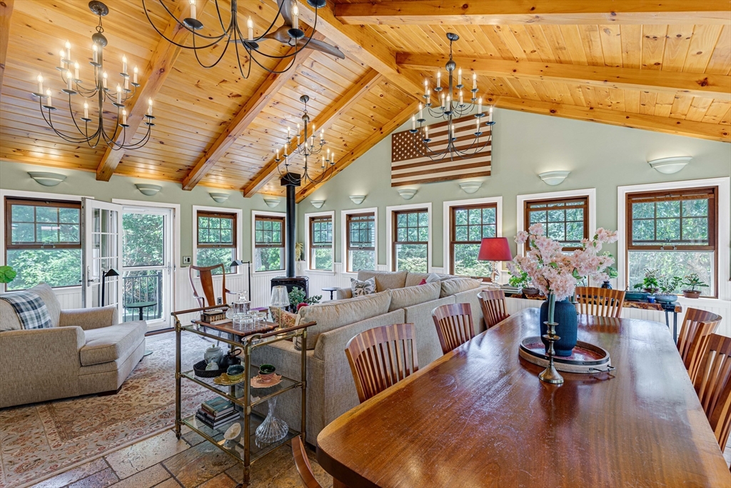 439 Wethersfield Street Rowley, MA 01969 - Photo 6 of 42