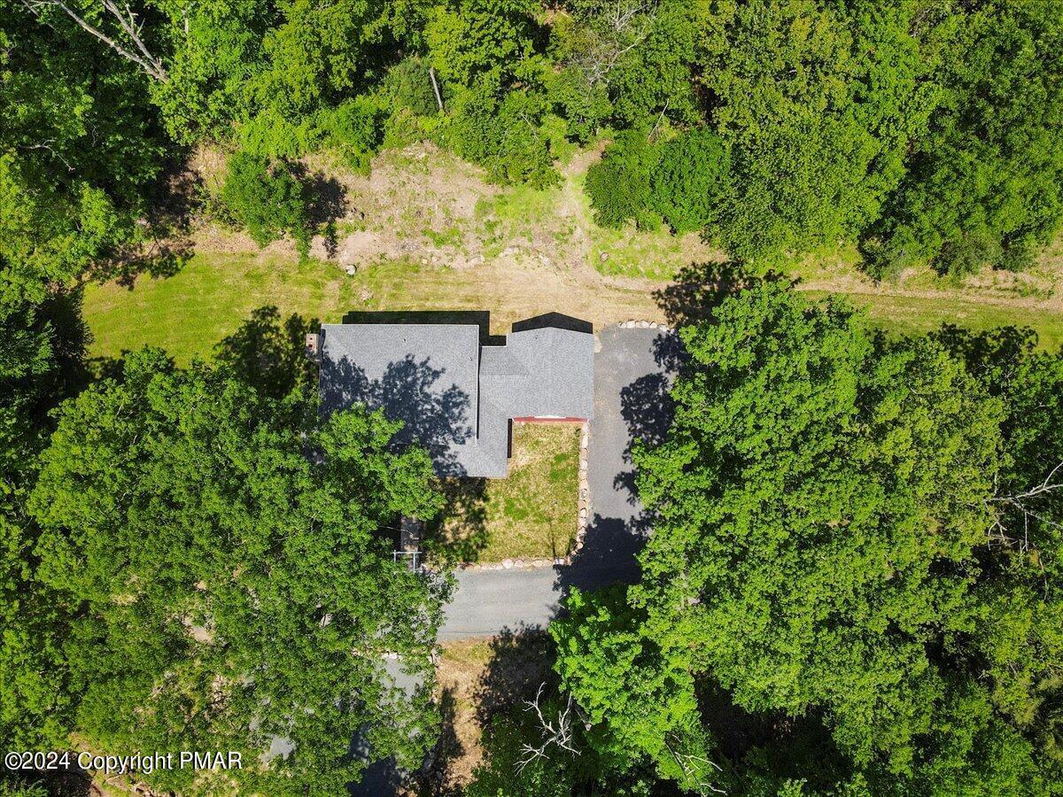 333 Merwinsburg Road Effort, PA 18330 - Photo 7 of 55 Ariel